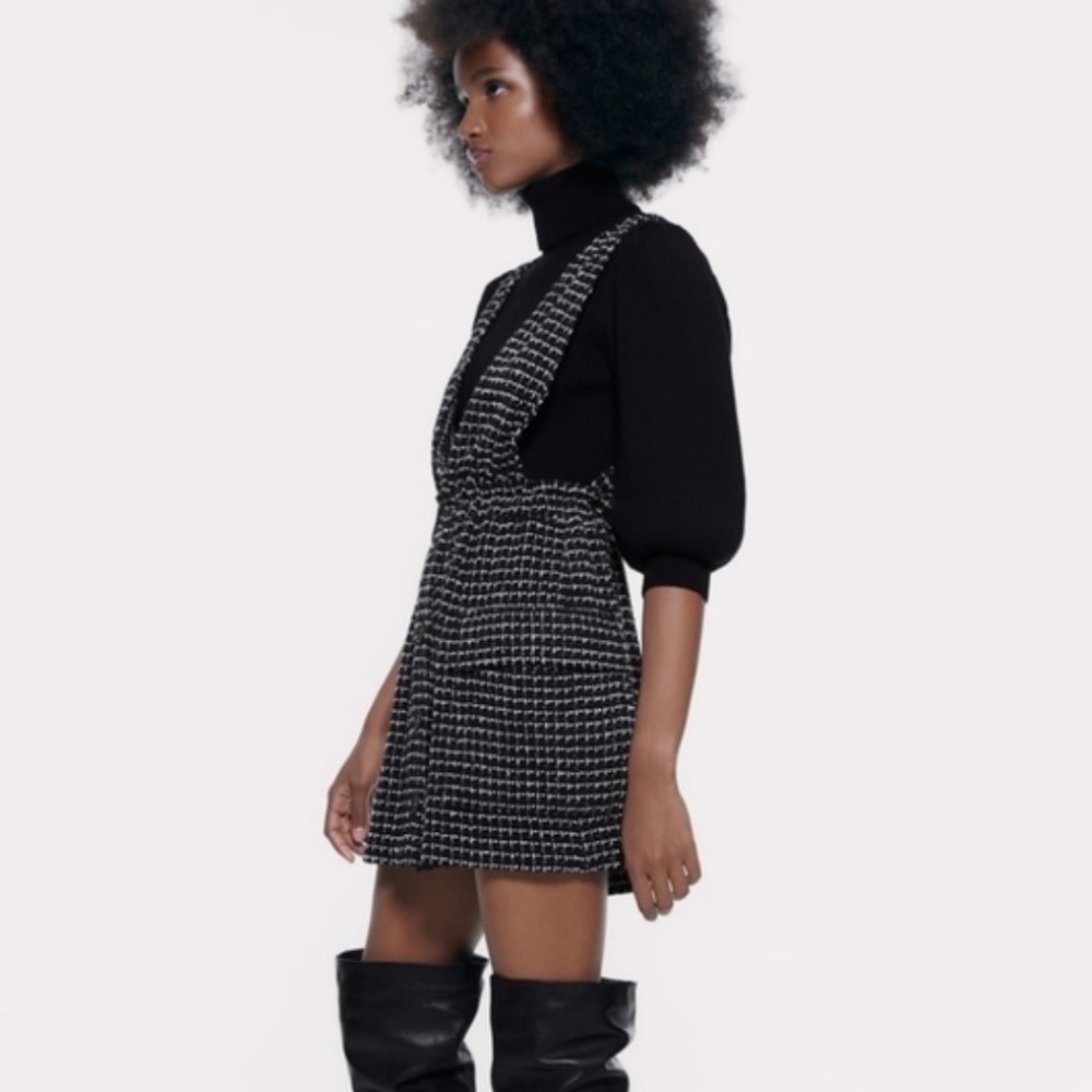 ❌SOLD❌ EUC, Zara Tweed Pinafore dress with pockets, XS